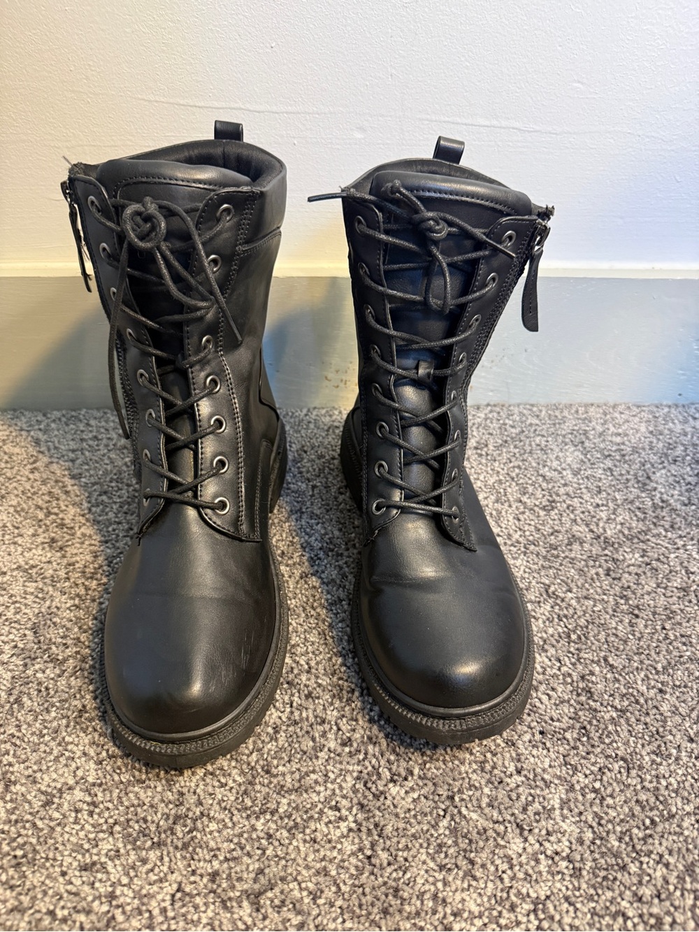 Wanted “Legend” Black Lace-Up Combat Boots Women’s Size 8